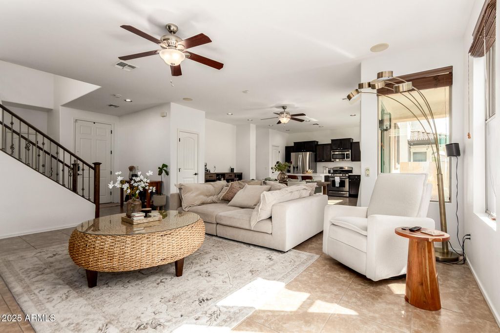 Photo of 4083 E Cherry Hills Drive, Chandler, AZ 85249 (MLS # 6931802)
