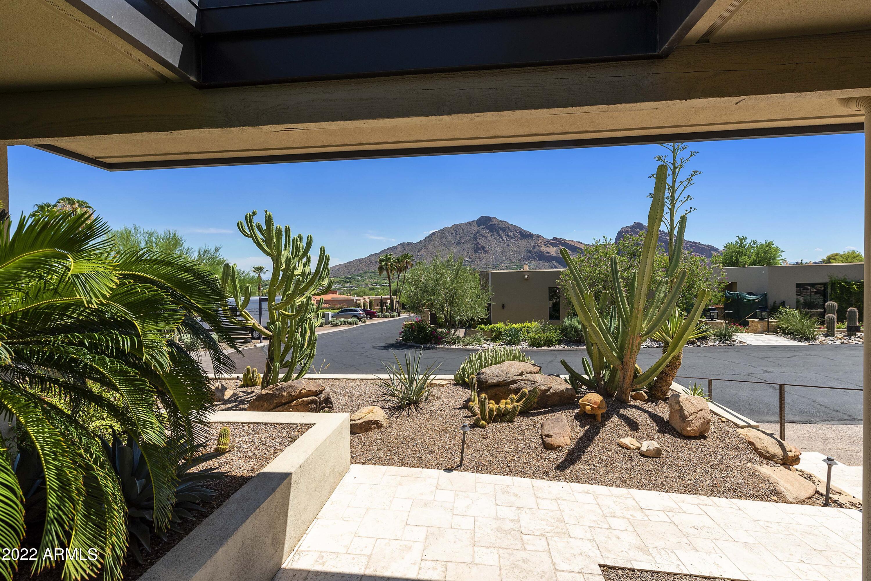 5434 E LINCOLN Drive 72