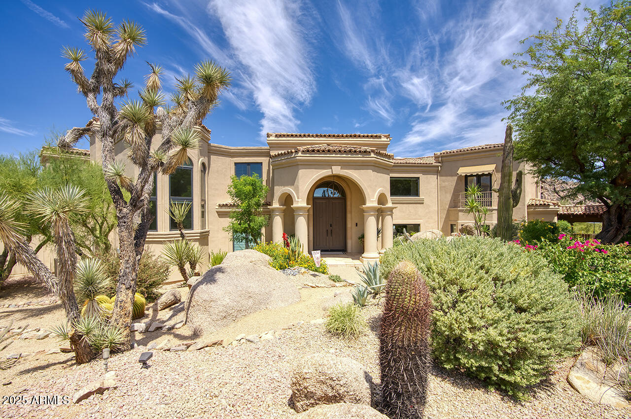 10420 E MORNING VISTA Lane