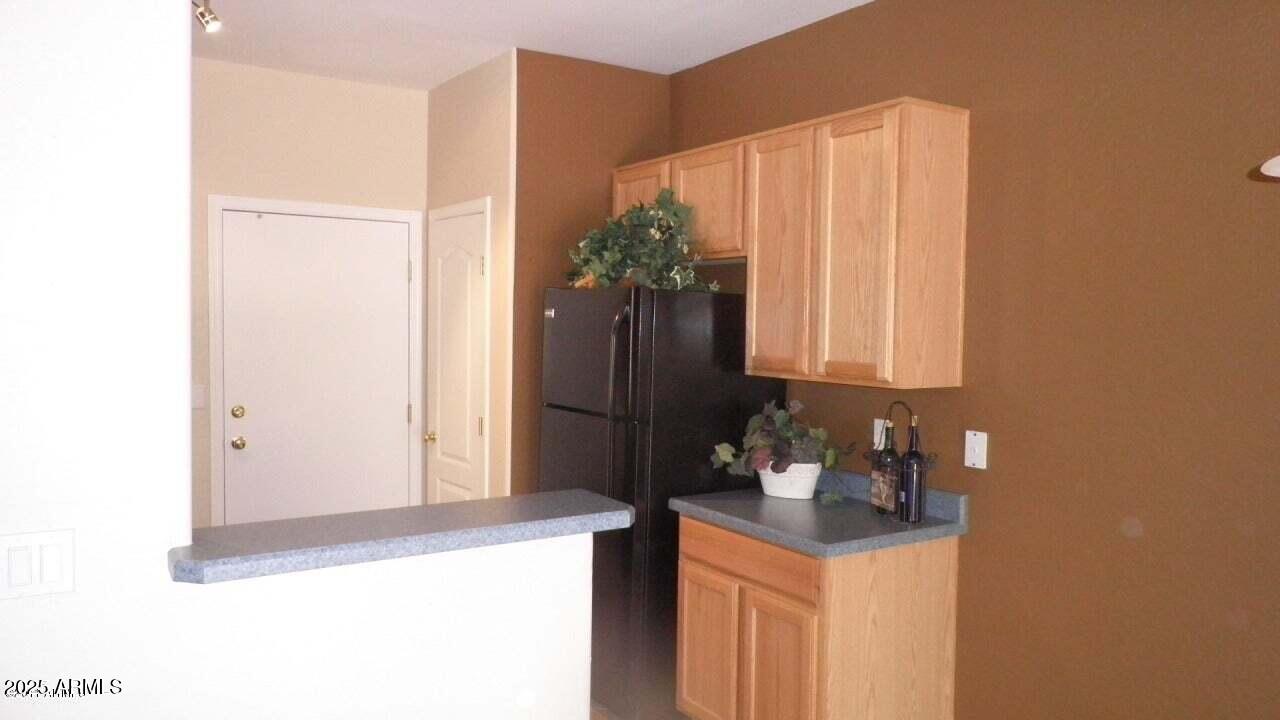 1015 S VAL VISTA Drive 8