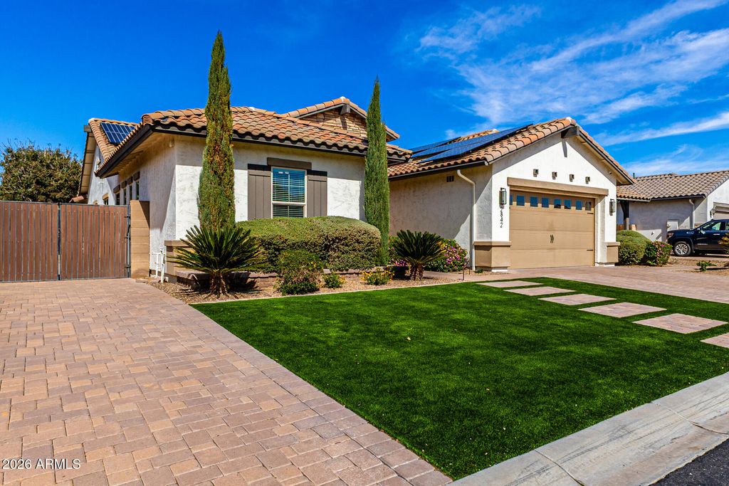 Photo of 2842 E Blackhawk Court, Gilbert, AZ 85298 (MLS # 6987979)