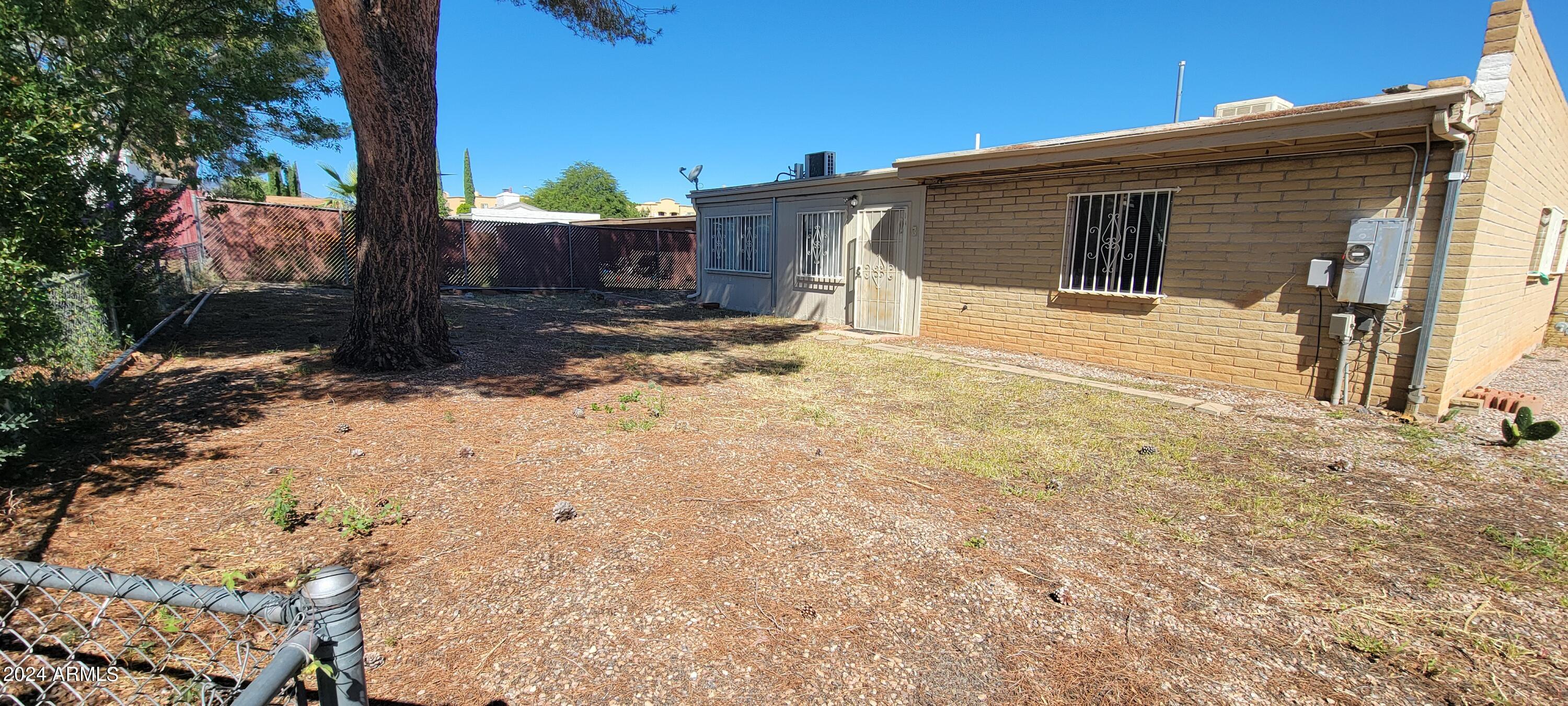 THE MEADOWS - Residential
