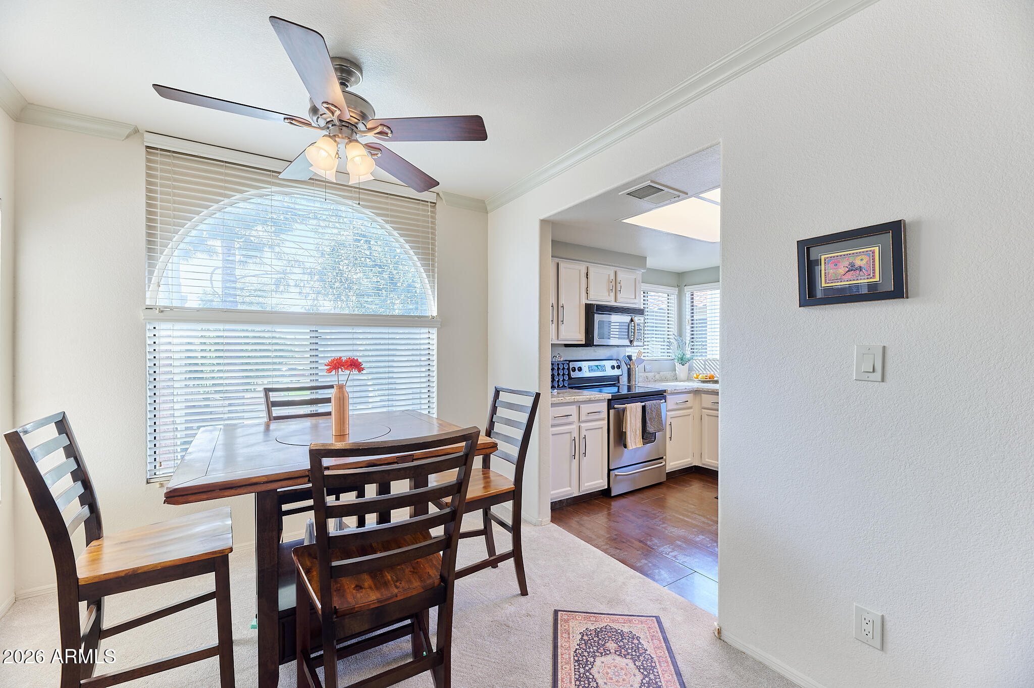 750 E NORTHERN Avenue 2093