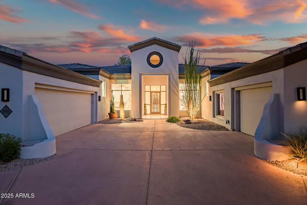 Photo of 7775 E Fledgling Drive, Scottsdale, AZ 85255 (MLS # 6879649)