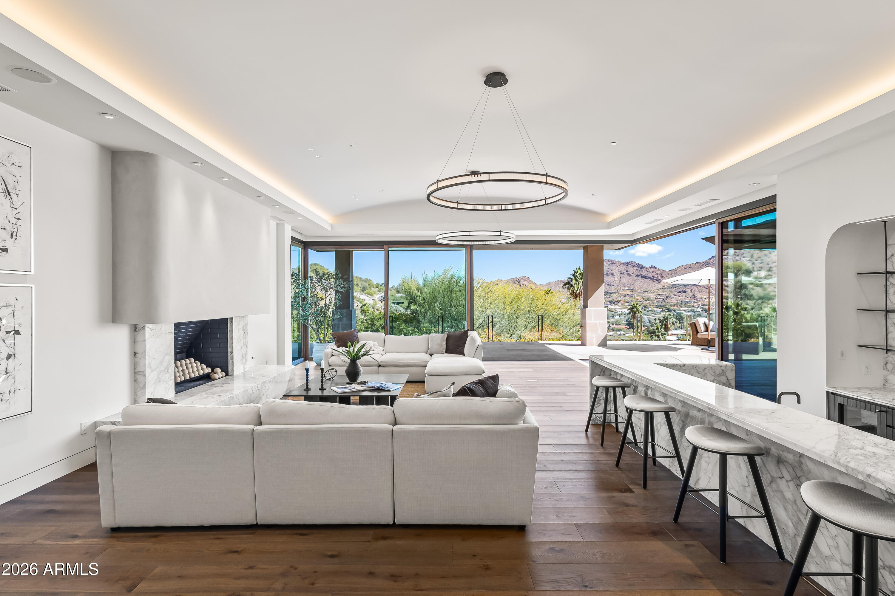 4536 E FOOTHILL Drive