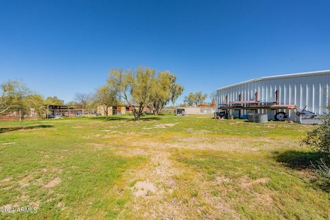 A home in Cave Creek