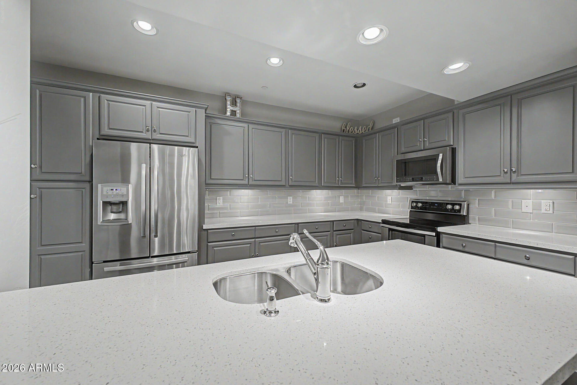 3935 E ROUGH RIDER Road 1339