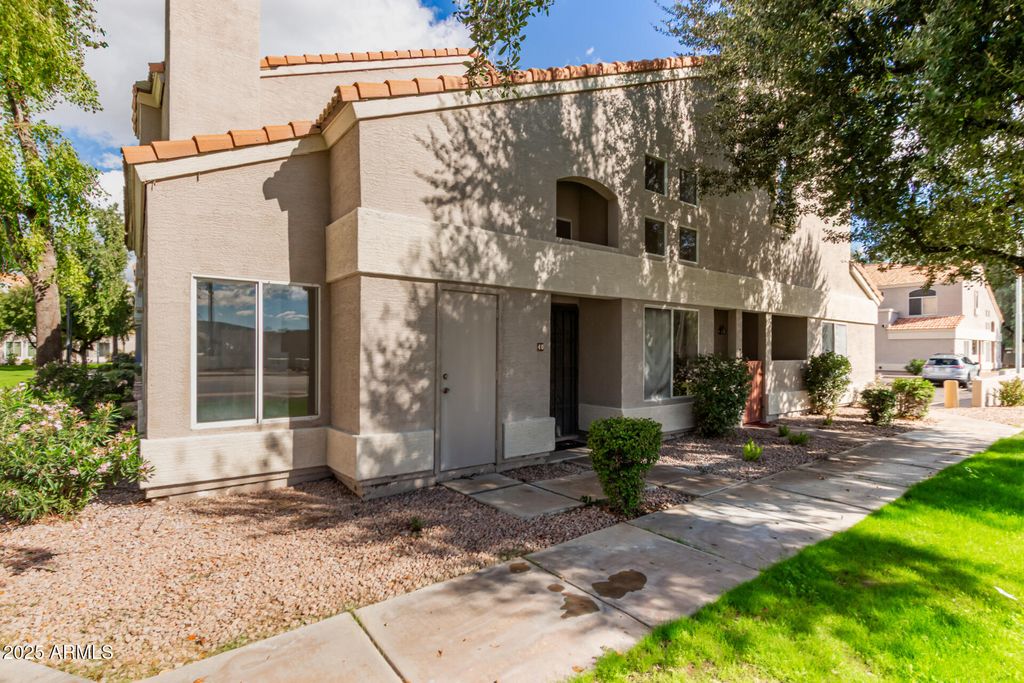 Photo of 500 N Roosevelt Avenue #40, Chandler, AZ 85226 (MLS # 6951569)