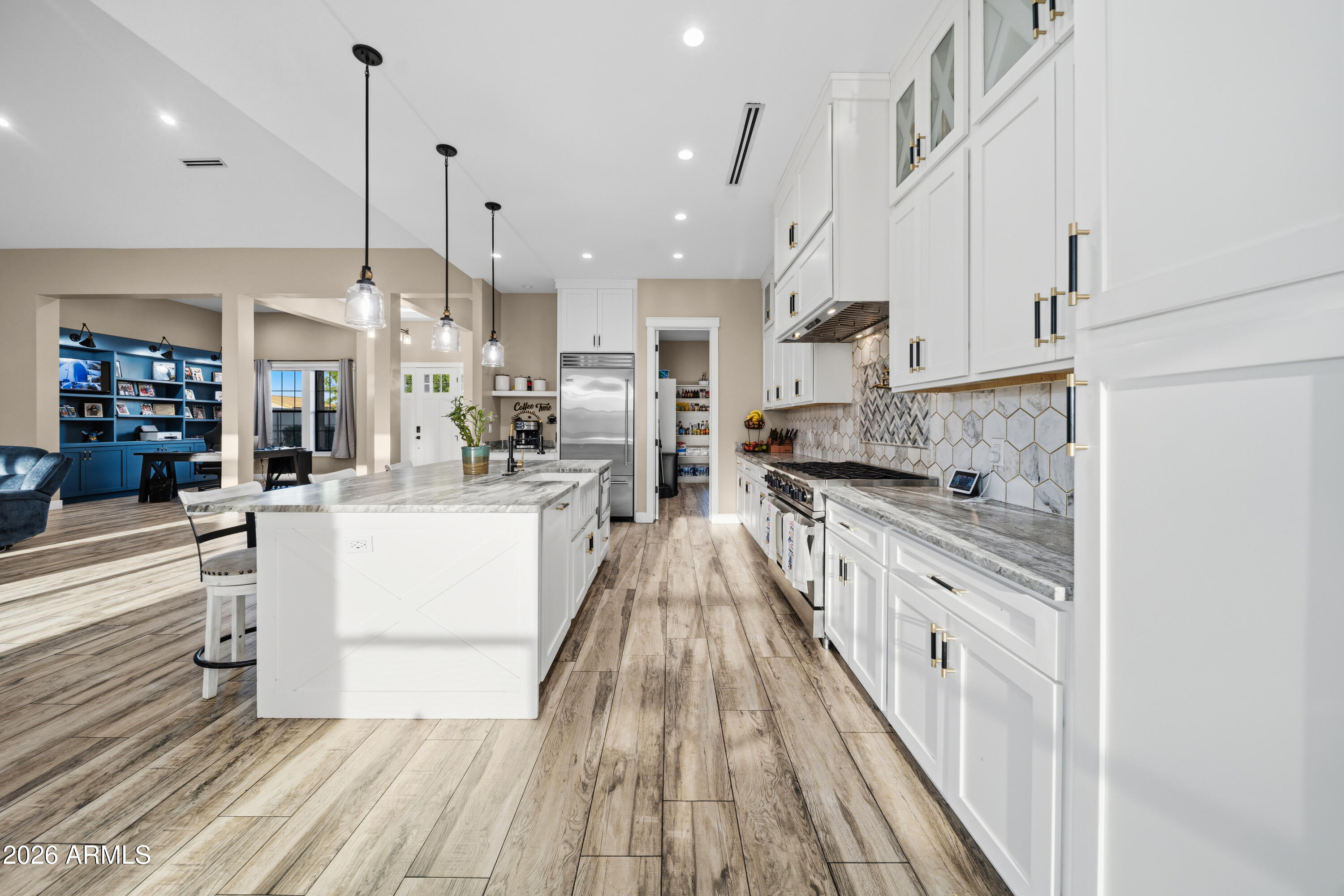 8358 W Oregon Avenue