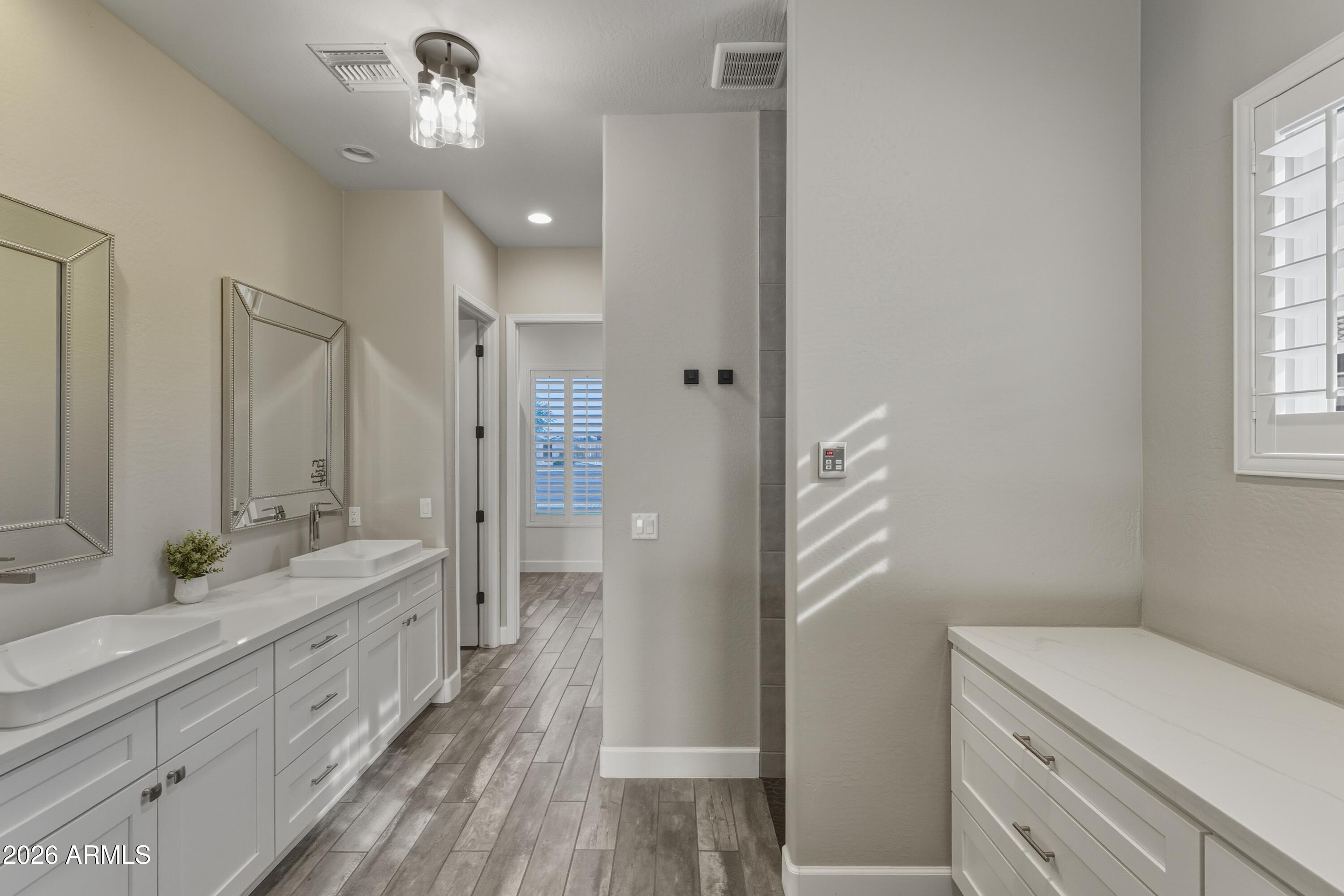 SUNSET VIEW UNIT 2 - Residential