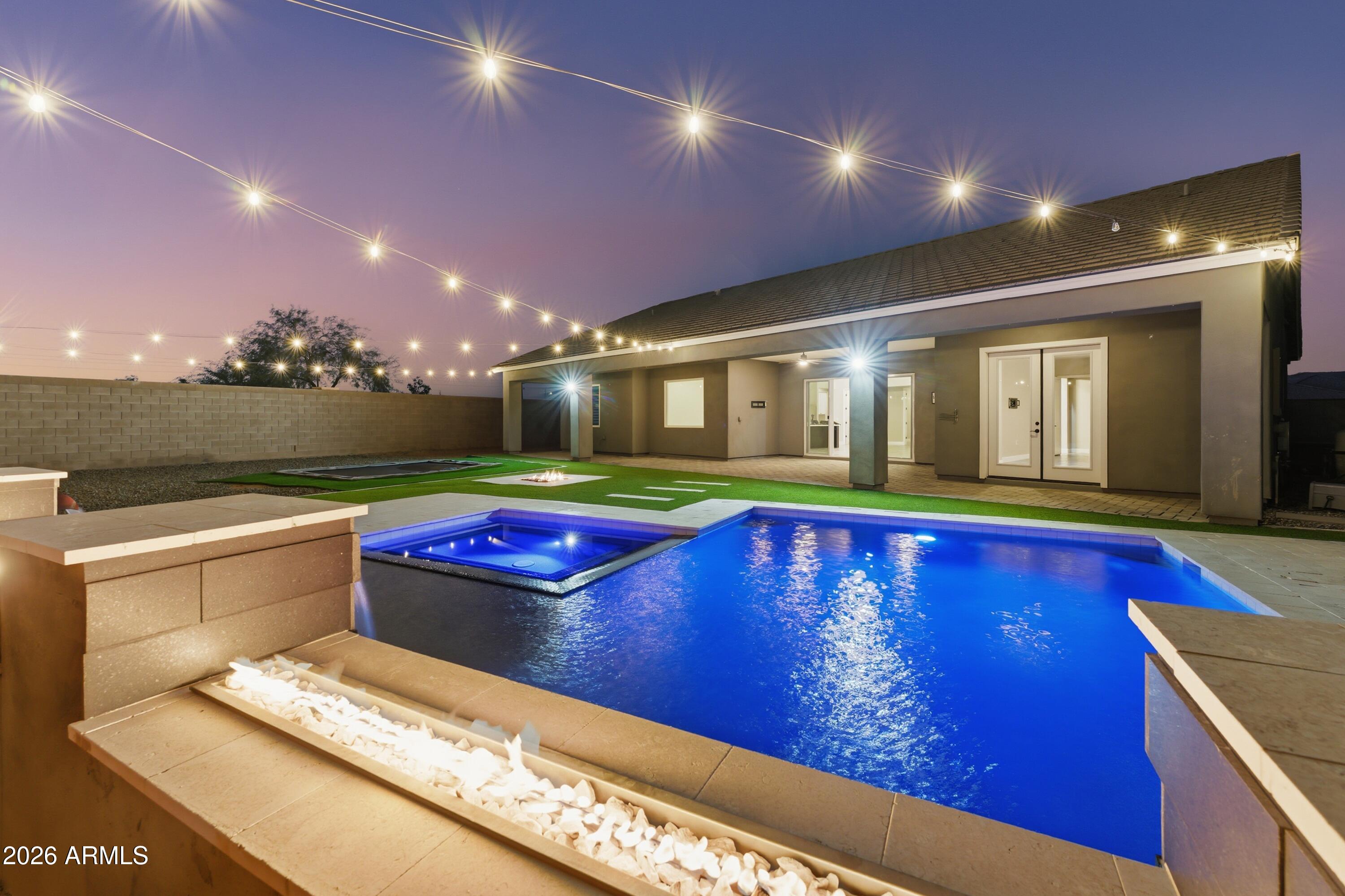 SUNSET VIEW UNIT 2 - Residential