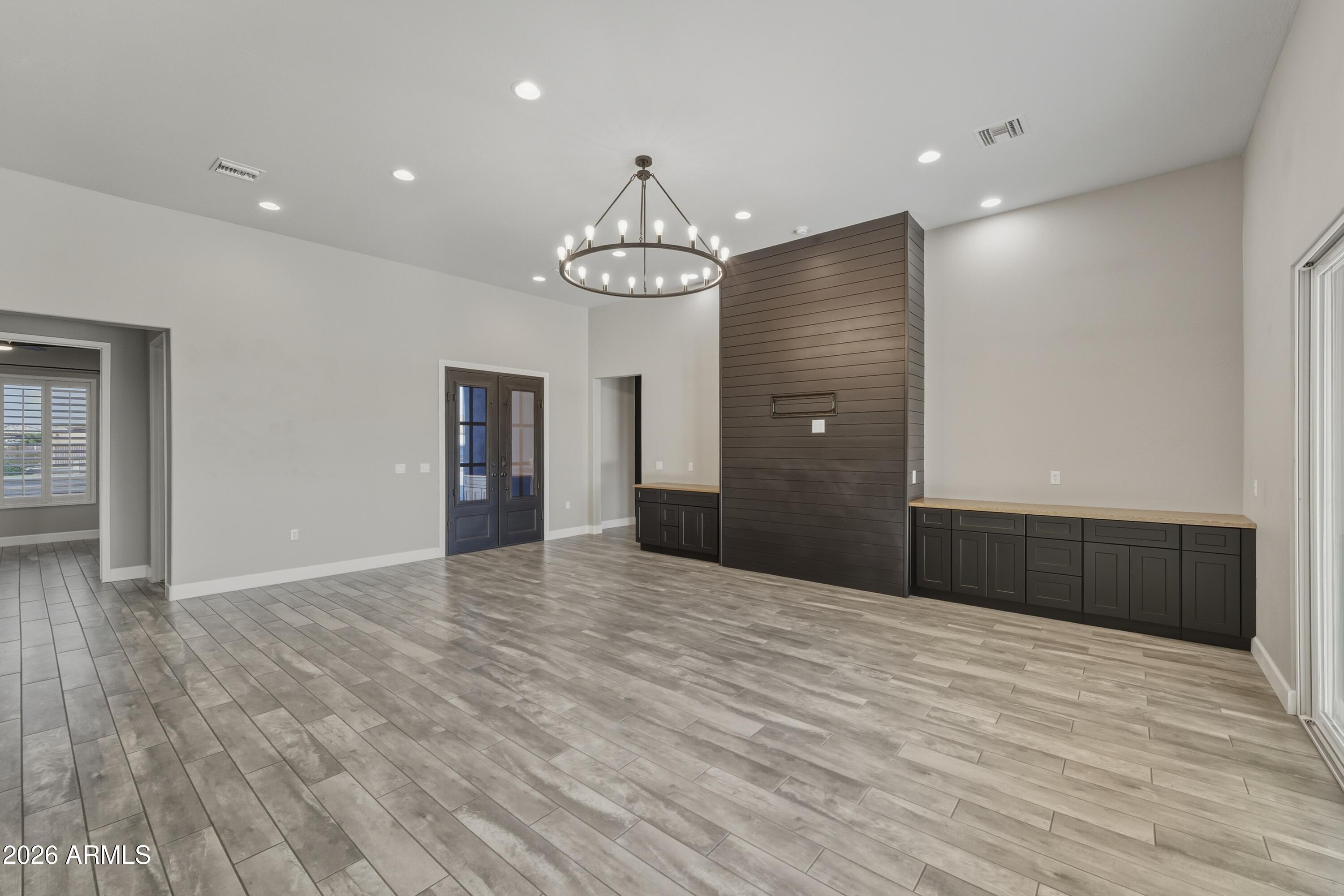 SUNSET VIEW UNIT 2 - Residential