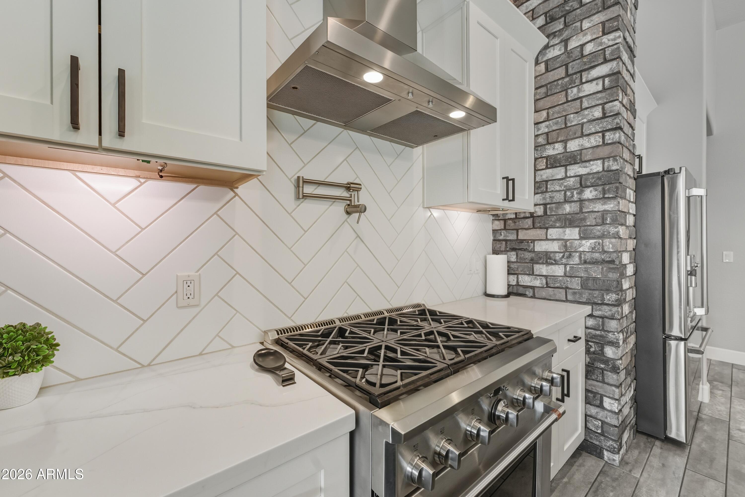SUNSET VIEW UNIT 2 - Residential