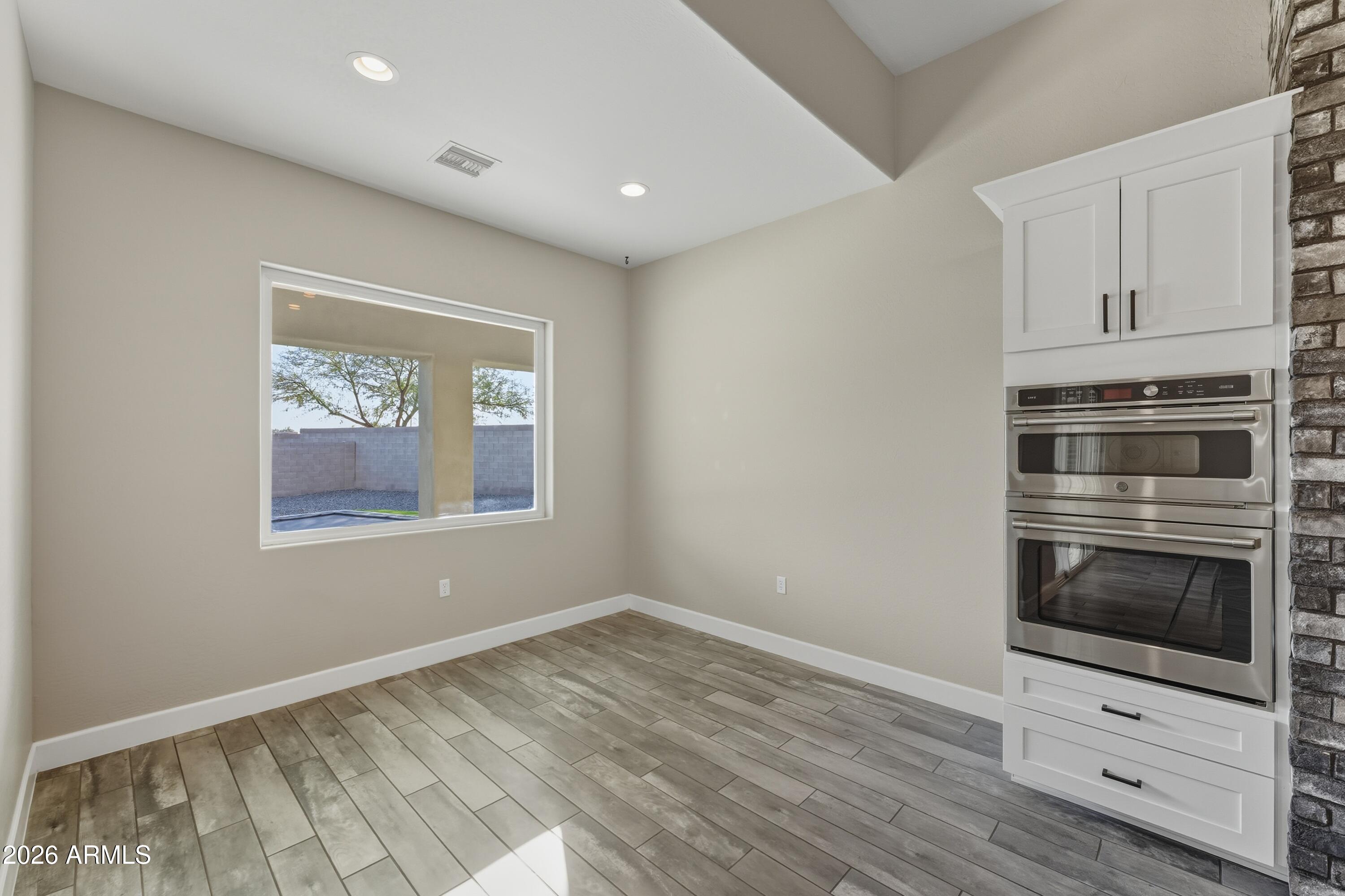 SUNSET VIEW UNIT 2 - Residential