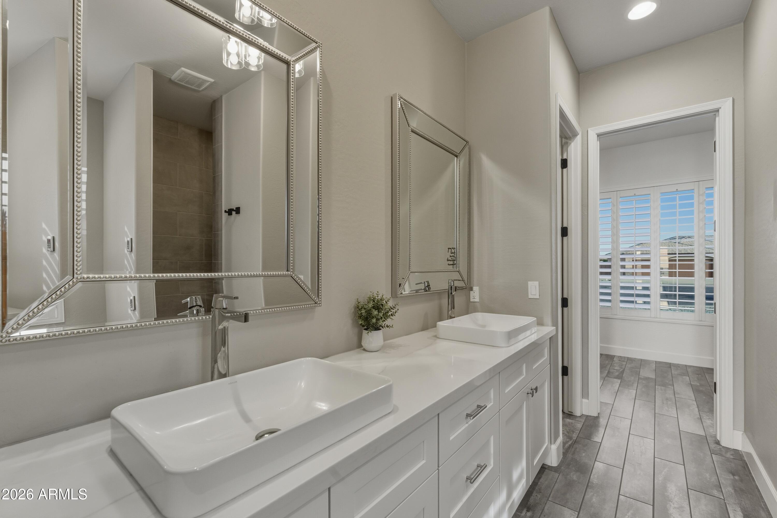 SUNSET VIEW UNIT 2 - Residential