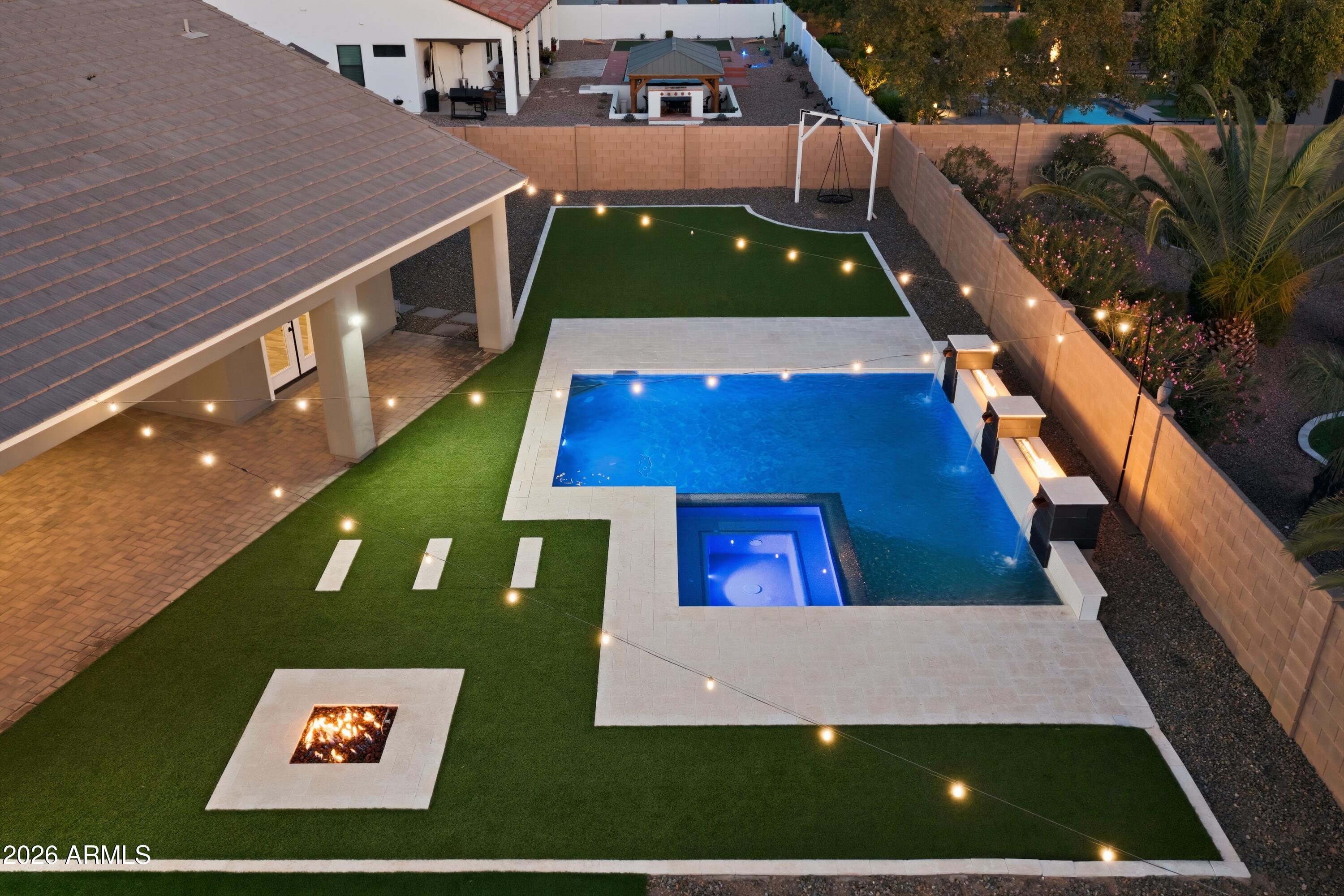 SUNSET VIEW UNIT 2 - Residential