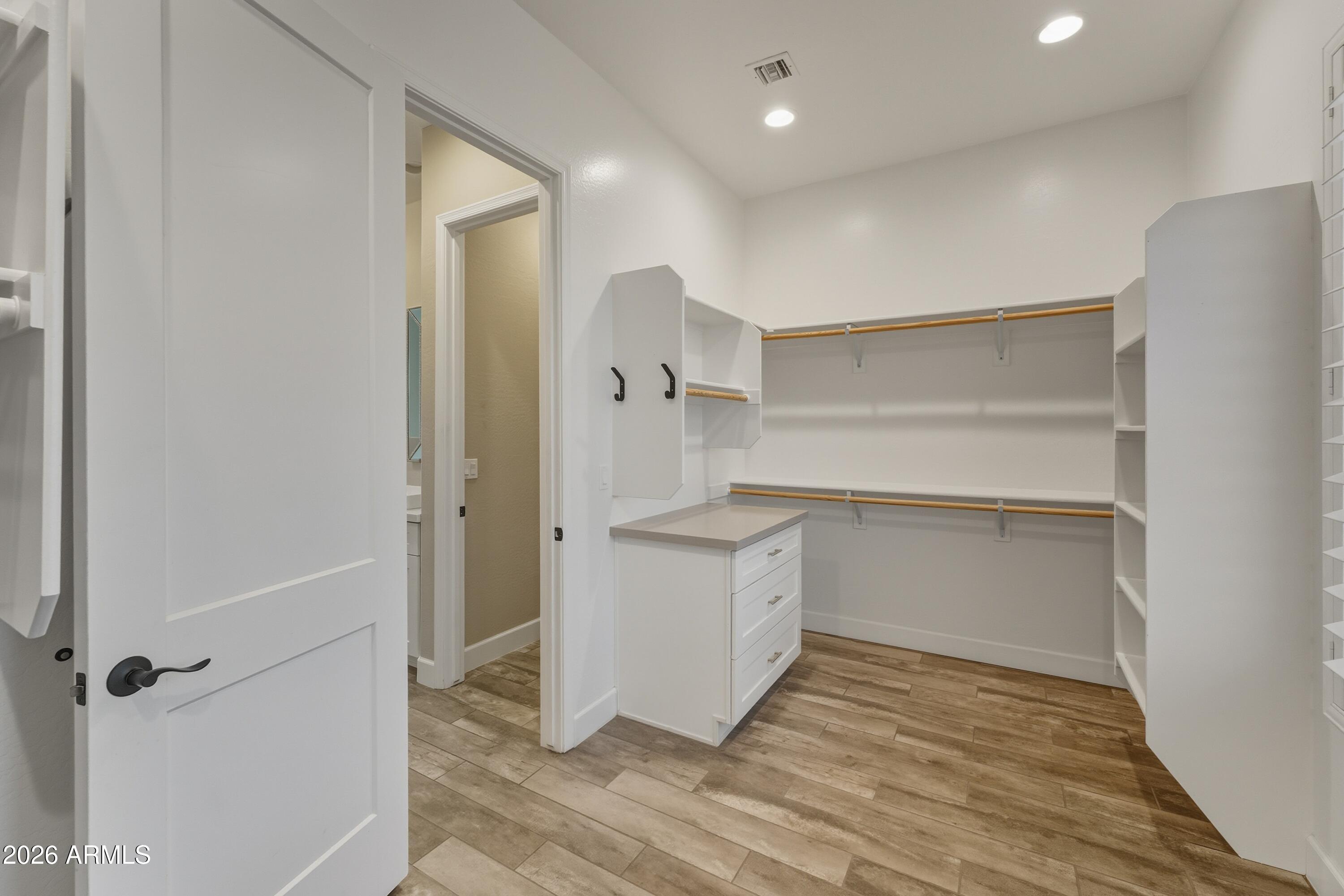 SUNSET VIEW UNIT 2 - Residential