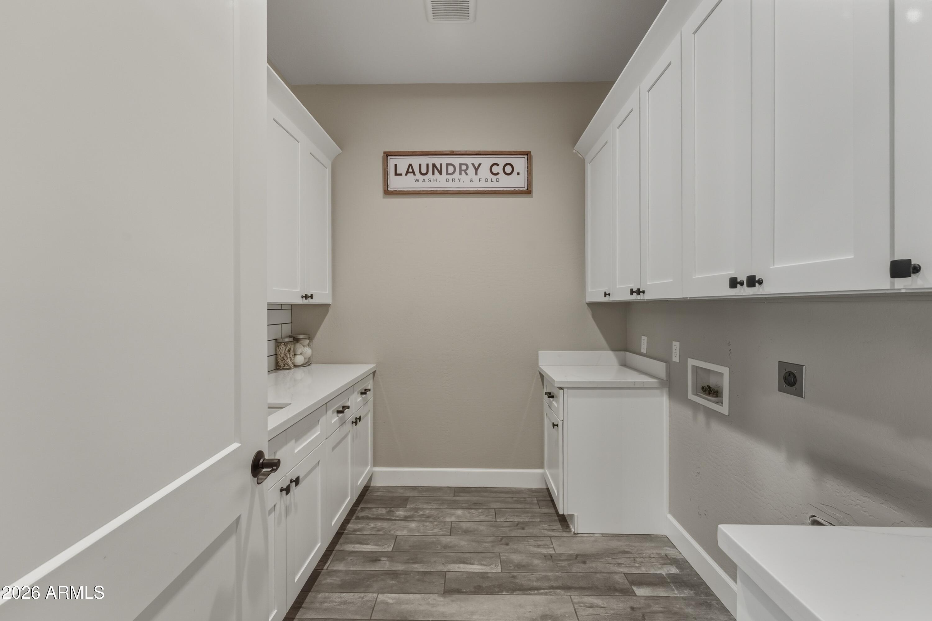 SUNSET VIEW UNIT 2 - Residential