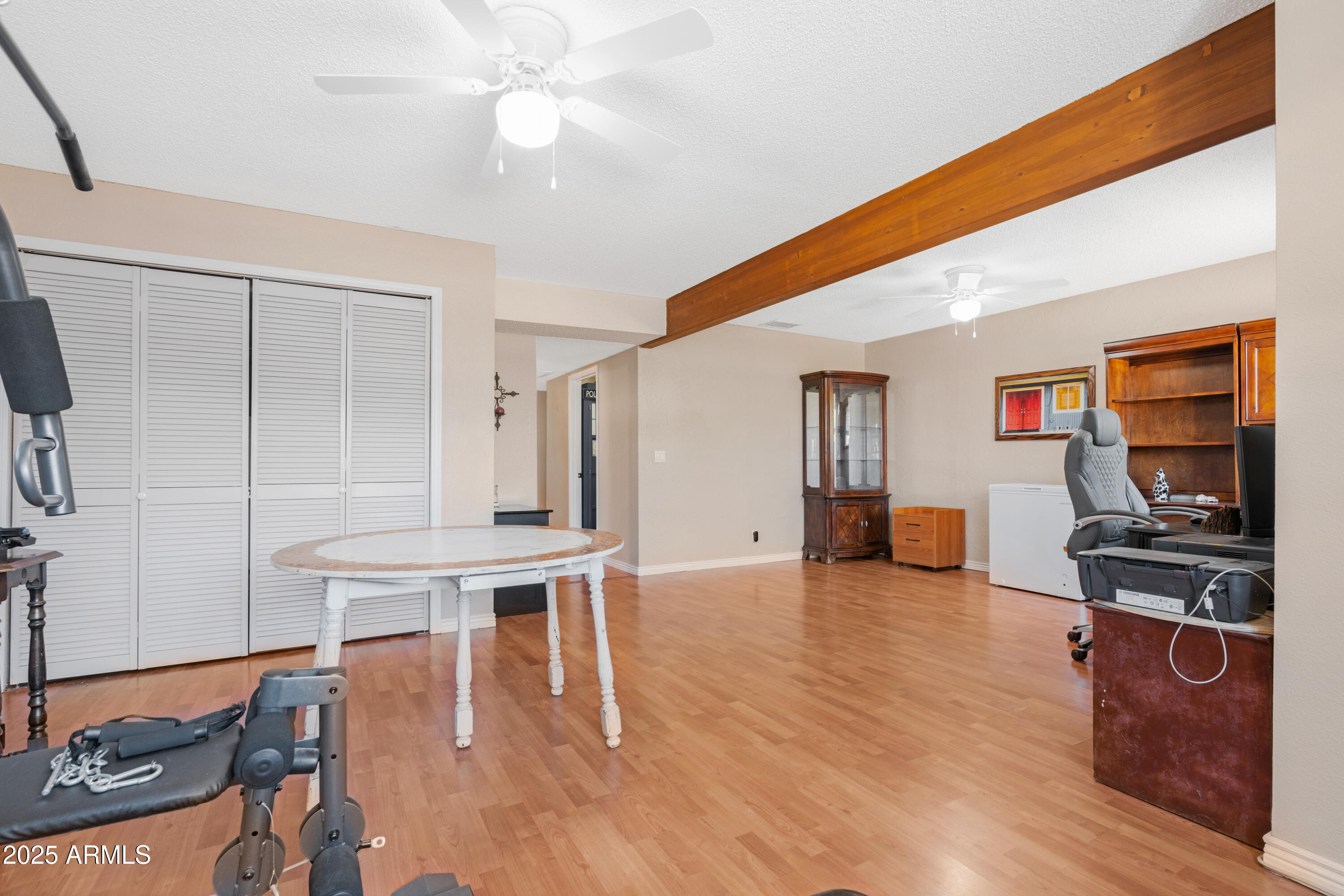 713 N BANNING Circle