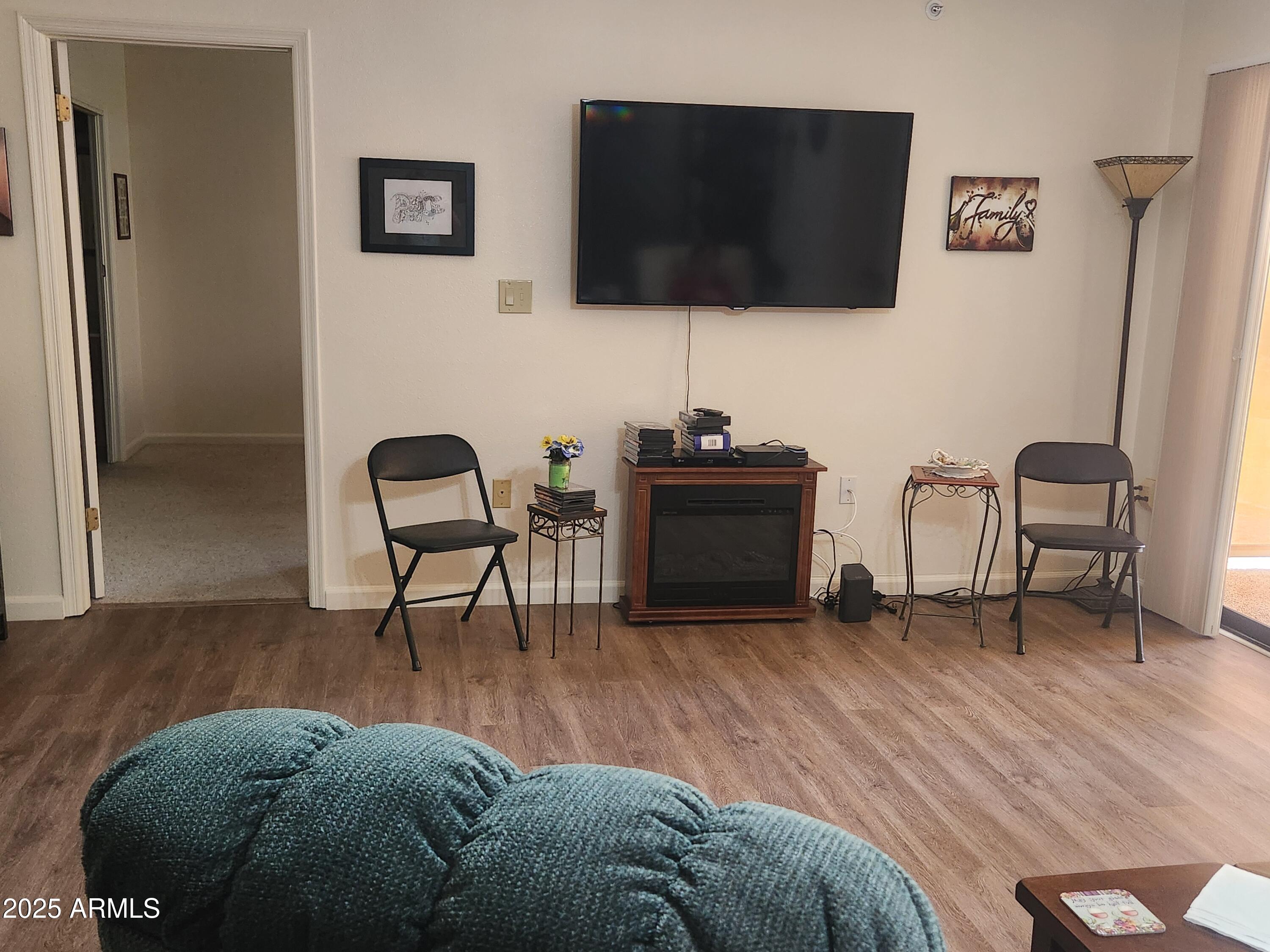 10330 W THUNDERBIRD Boulevard C103