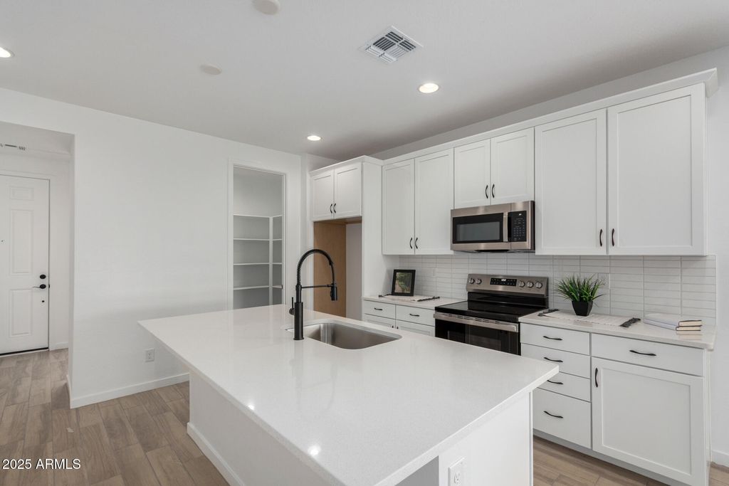 Photo of 18507 E Camila Drive, Gold Canyon, AZ 85118 (MLS # 6676513)