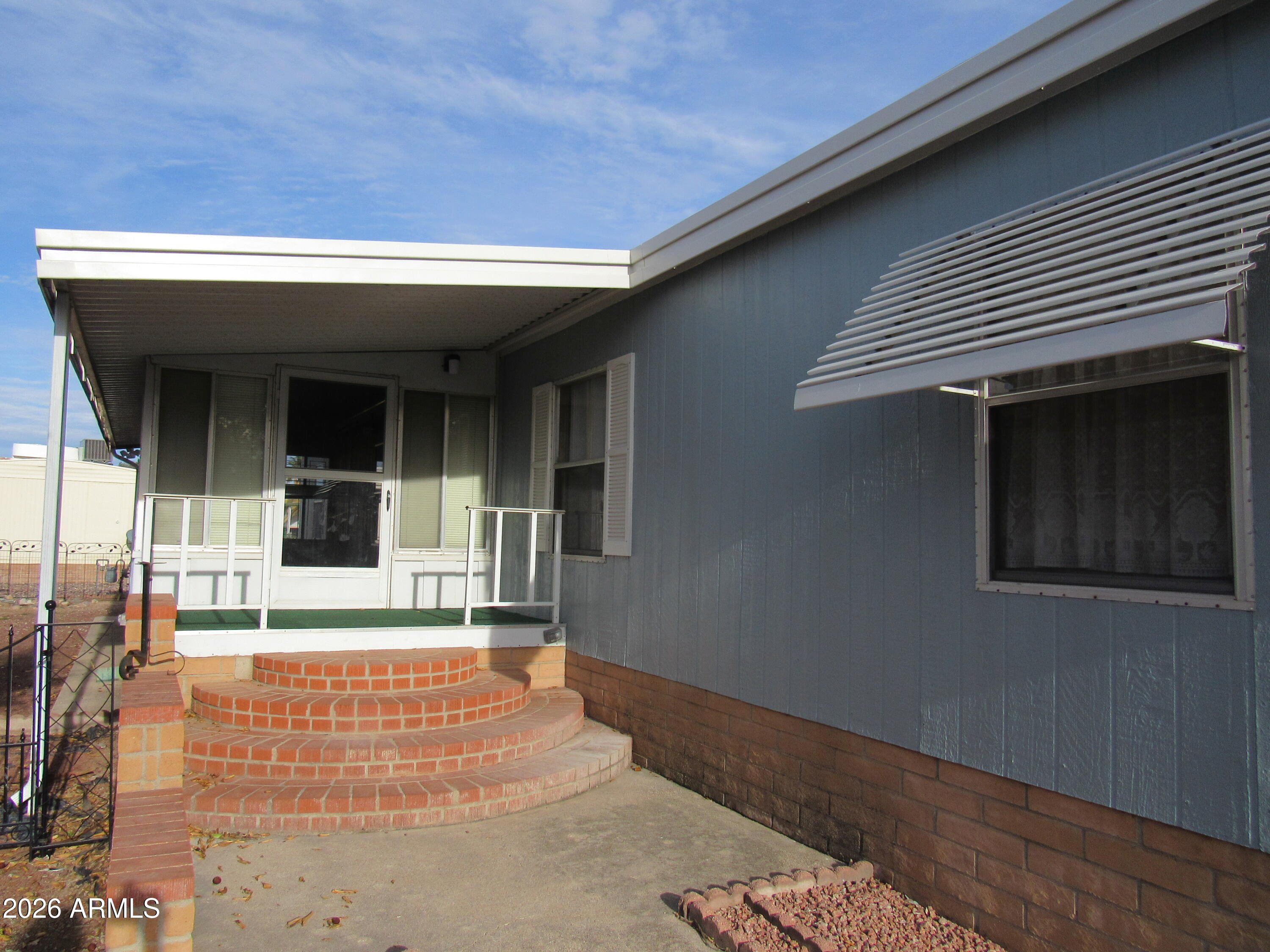 3411 S CAMINO SECO -- 431