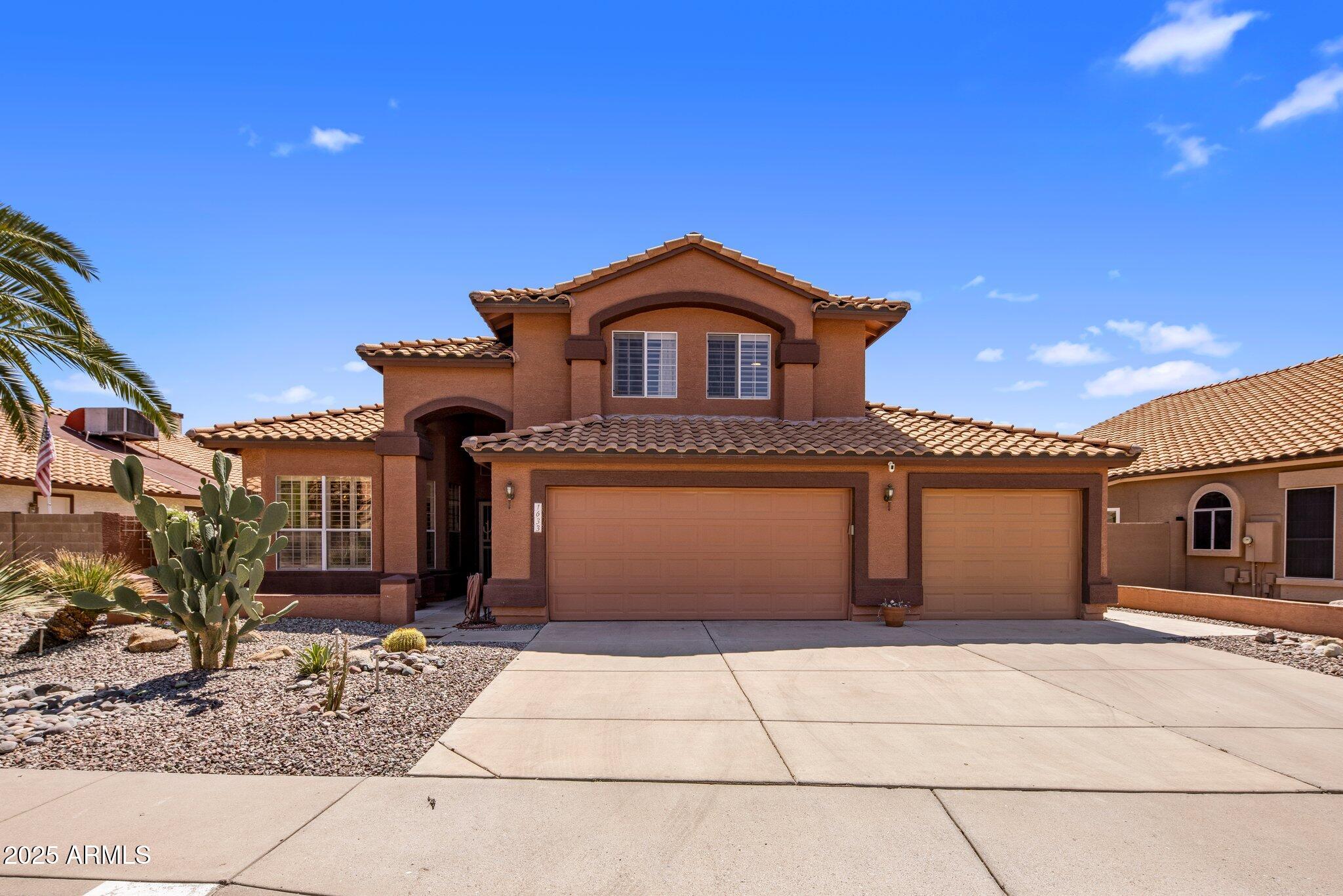 1633 W ACOMA Drive