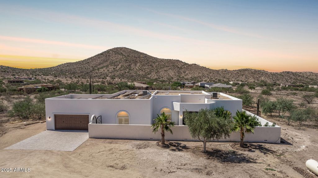 Photo of 1617 E Honda Bow Road, New River, AZ 85087 (MLS # 6899833)