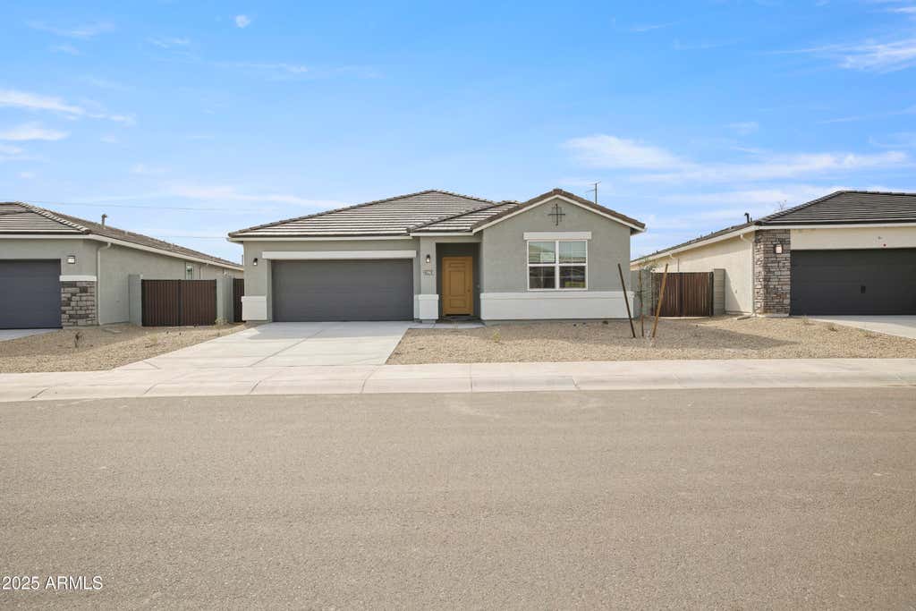 Photo of 10023 N 176th Avenue, Waddell, AZ 85355 (MLS # 7065843)