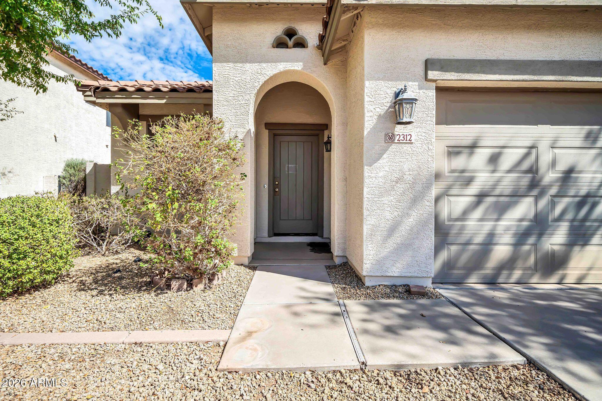 2312 W ALTA VISTA Road