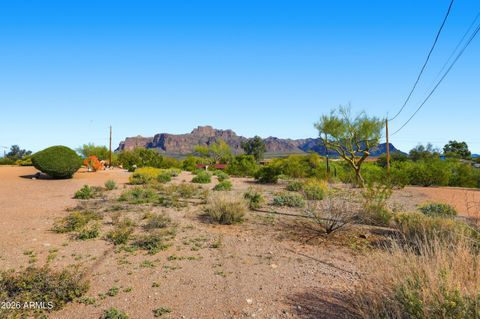 710 S MULESHOE Road S Apache Junction AZ 85119
