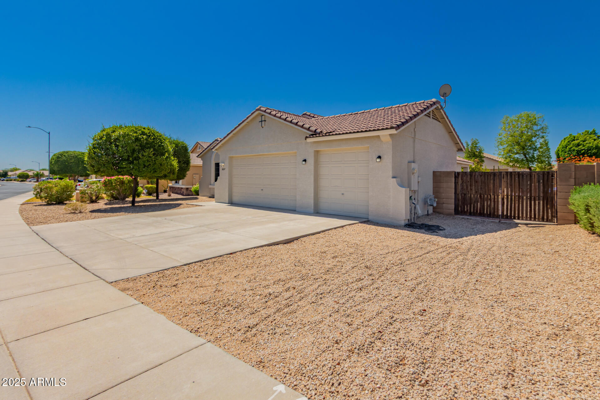 Homes for Sale in Queen Creek Arizona 2 18237 W PORT AU PRINCE Lane
