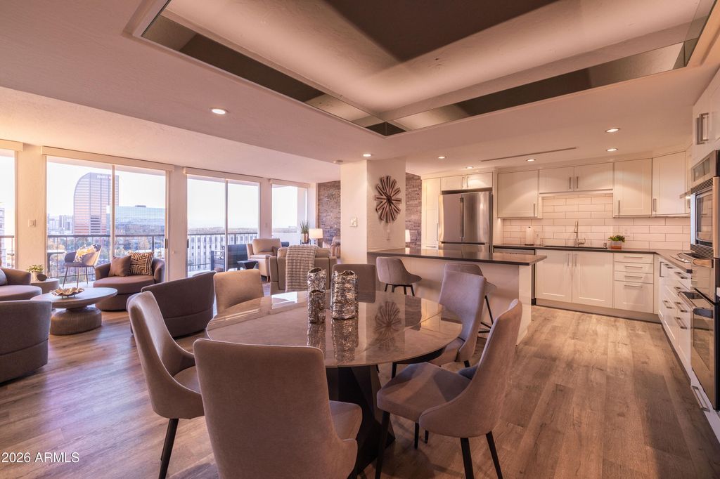 Photo of 2323 N Central Avenue #1103, Phoenix, AZ 85004 (MLS # 6980111)