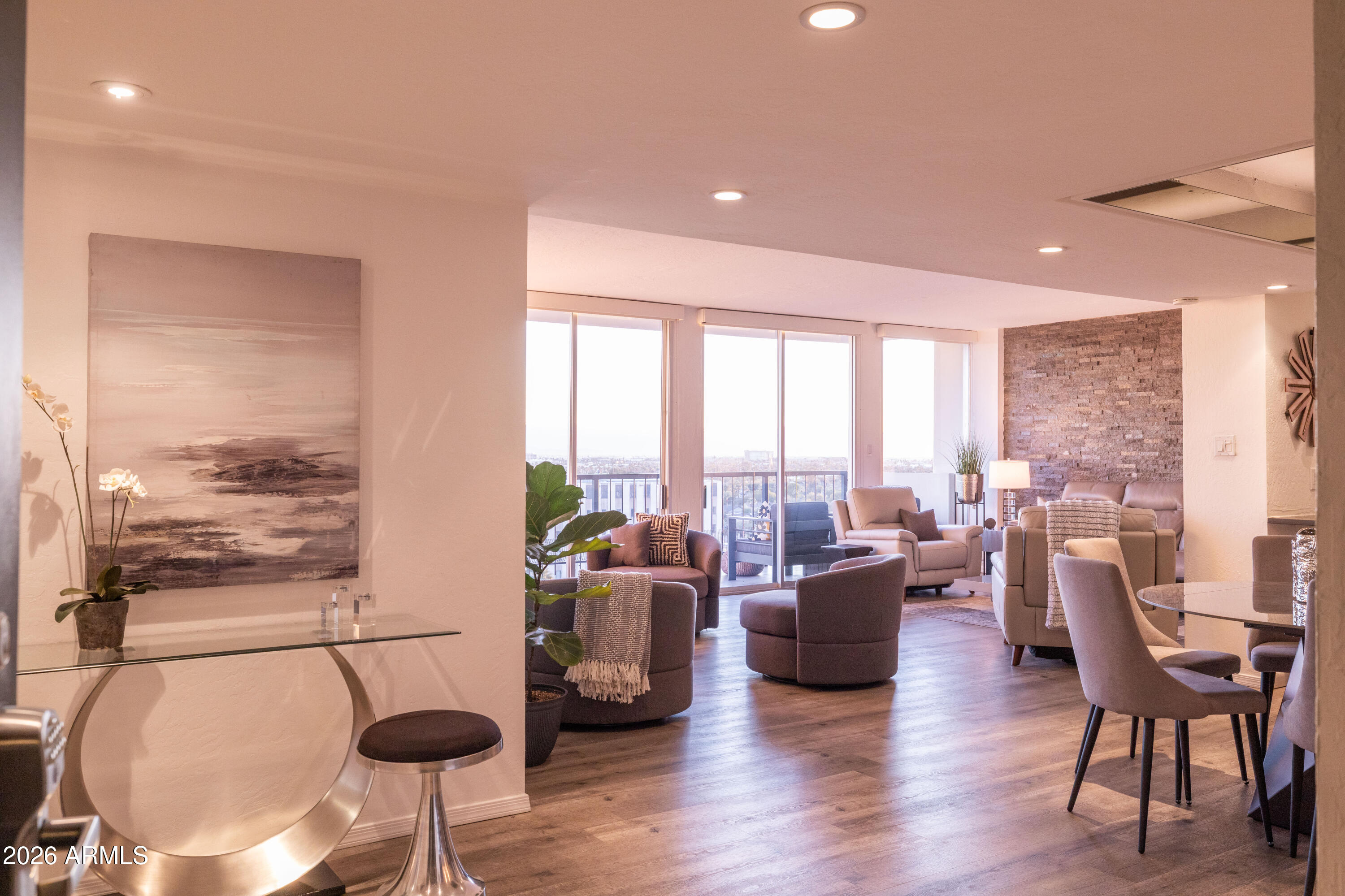 2323 N CENTRAL Avenue 1103