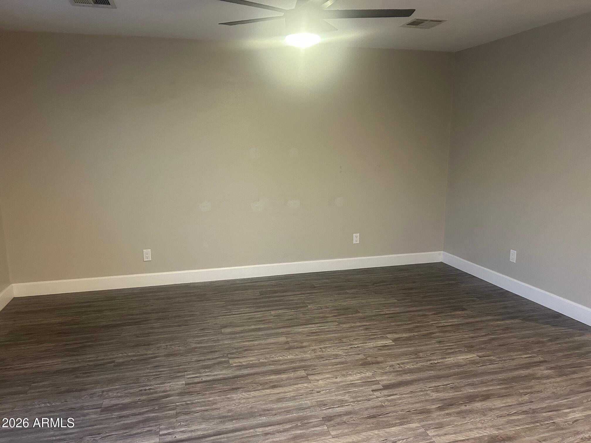 2246 W SOUTHERN Avenue 18