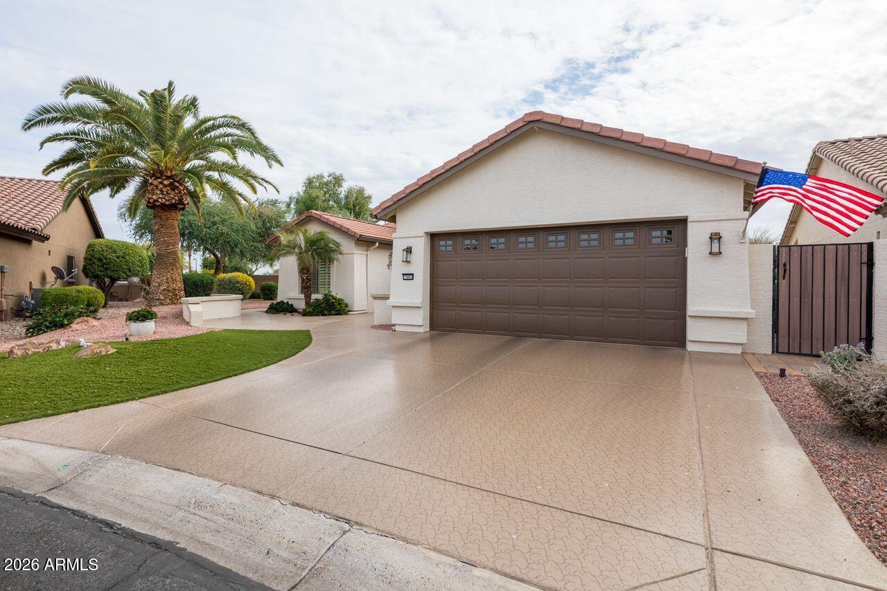 15803 W WINDSOR Avenue