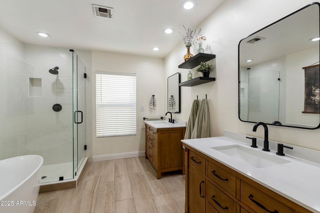 Photo of 4137 W Cielo Grande, Glendale, AZ 85310 (MLS # 6927659)