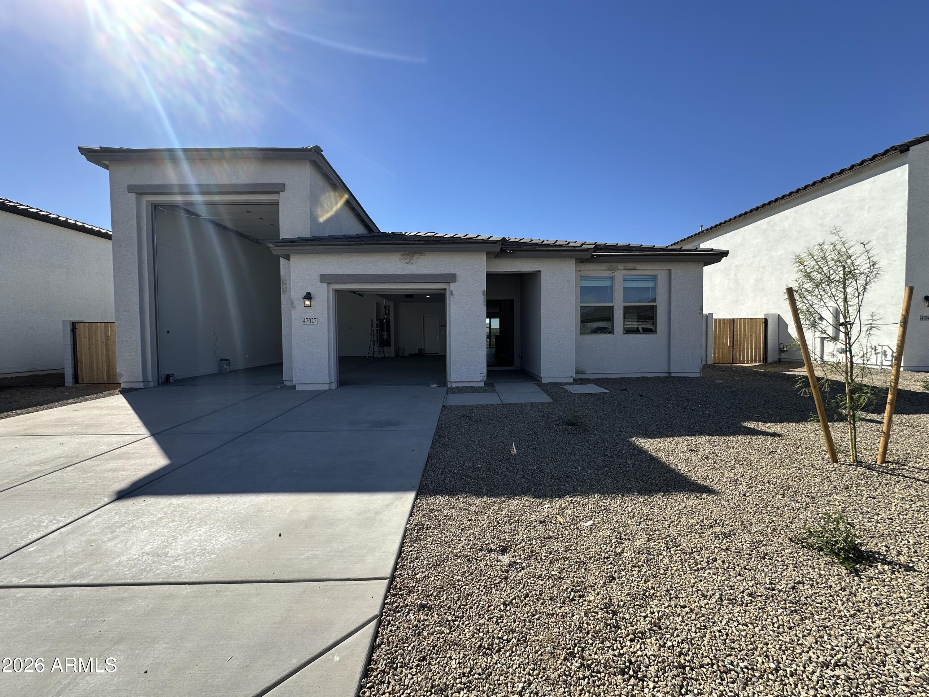 47027 W PECAN WOODS --