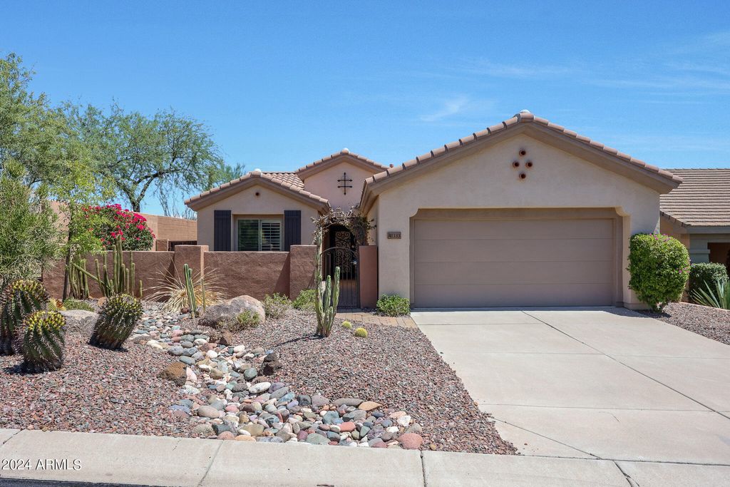 Photo of 41333 N Belfair Way, Anthem, AZ 85086 (MLS # 6990415)