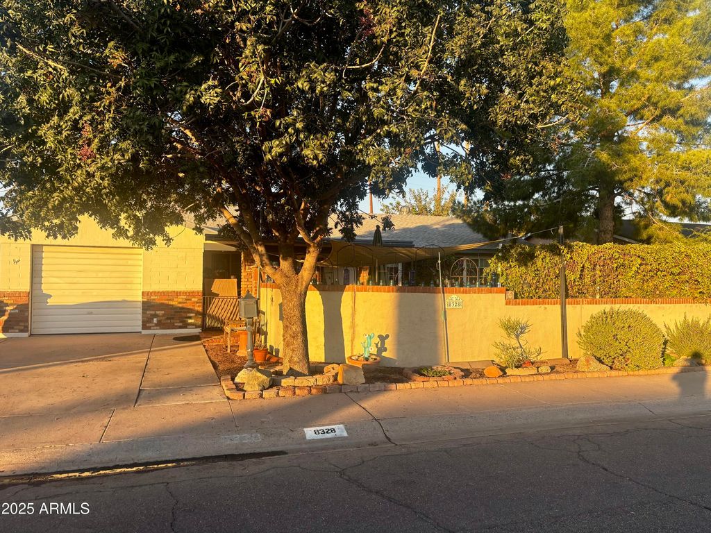 Photo of 8328 E Granada Road, Scottsdale, AZ 85257 (MLS # 6972456)