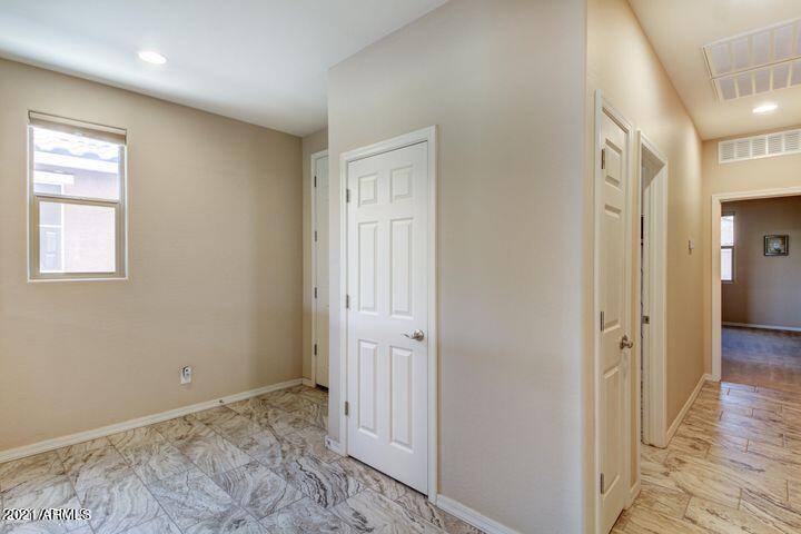 40876 W TAMARA Lane