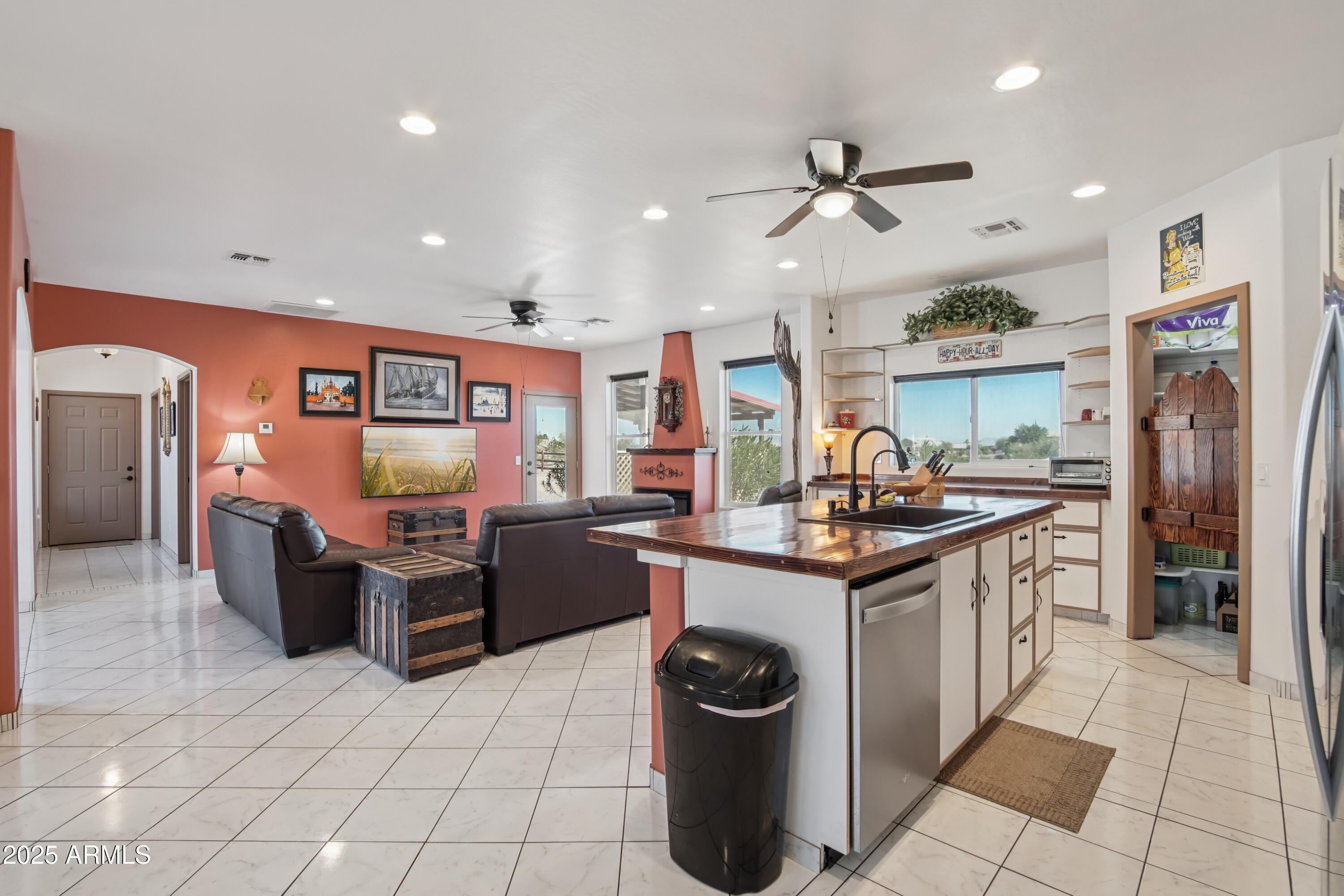 MOUNTAIN VIEW ESTATES UNITS 2 & 3 - Residential