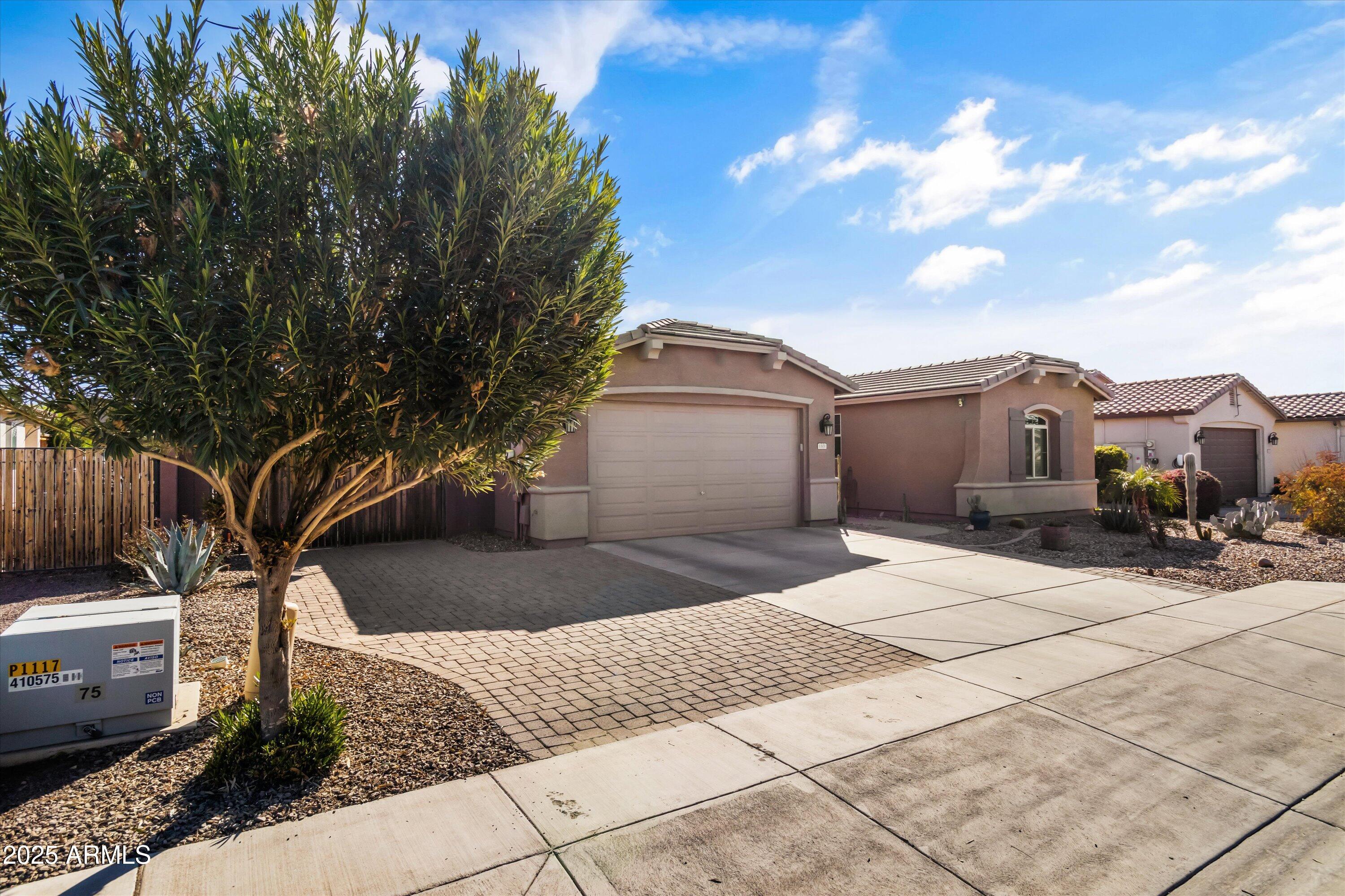 1101 W Oleander Avenue