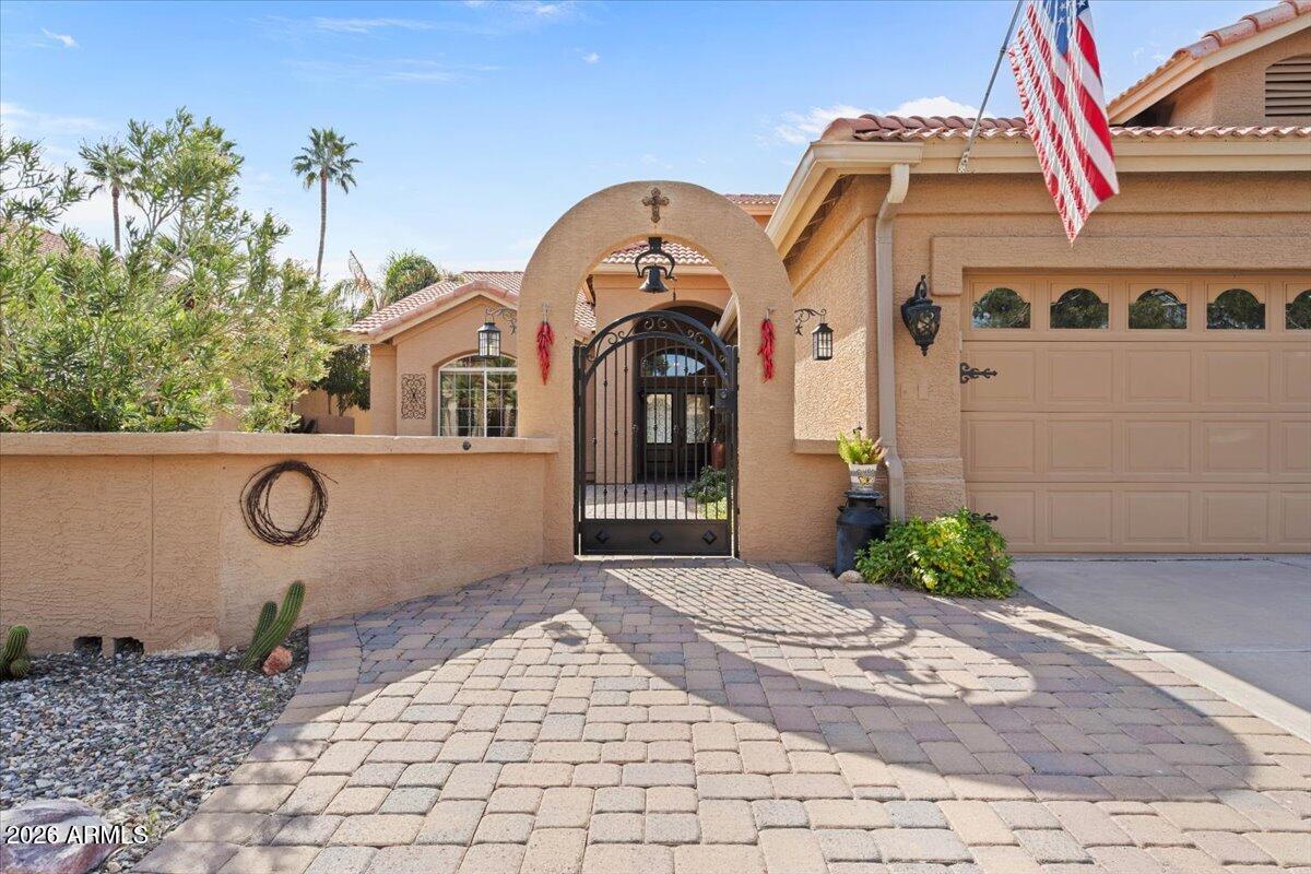 10619 E Arrowvale Drive