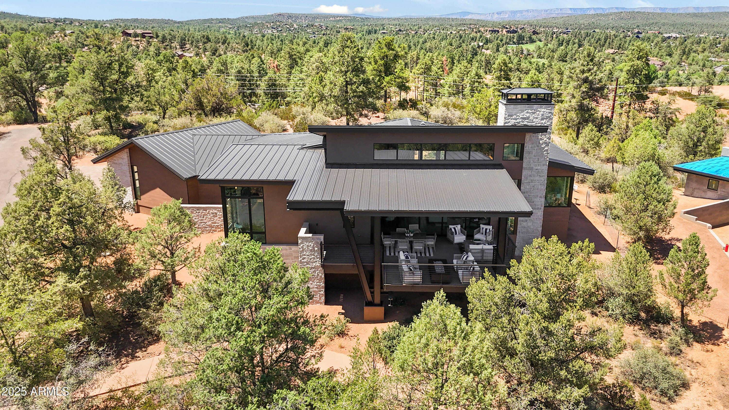 106 S RIM CLUB Drive