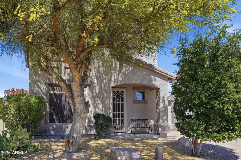 Photo of 7304 E Northridge Circle, Mesa, AZ 85207 (MLS # 7000490)