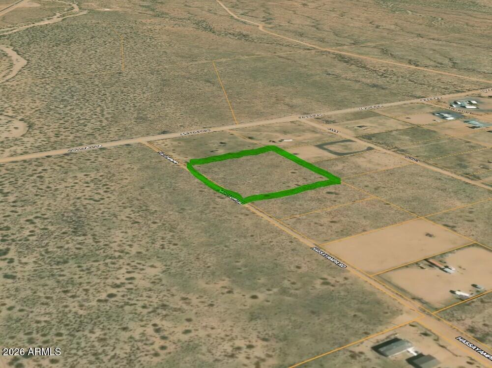 xx N Hassayampa Road 15