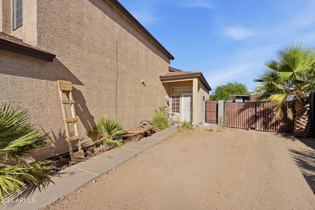Photo of 9105 N 73rd Drive, Peoria, AZ 85345 (MLS # 7038557)