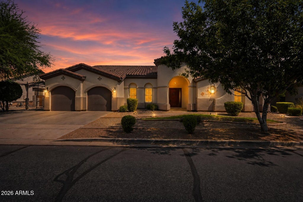 Photo of 20114 E Avenida Del Valle, Queen Creek, AZ 85142 (MLS # 7065967)
