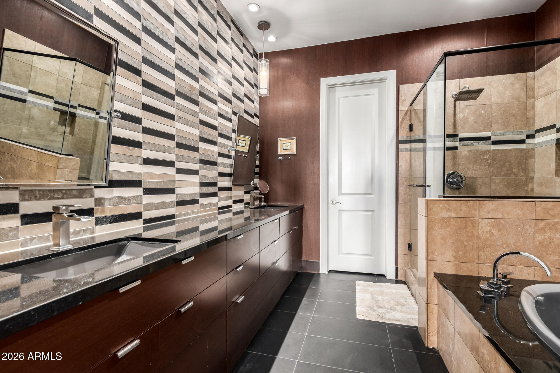 ARTESIA CONDOMINIUMS - Residential